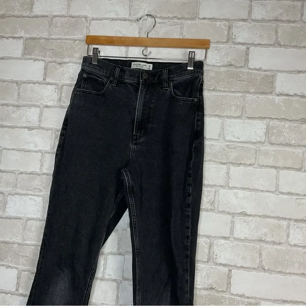 Abercrombie & Fitch Curve Love The Slim Straight Ultra High Rise Jeans Size 4